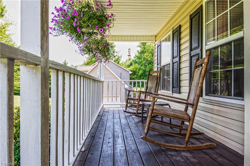 8013 Bartonshire Drive Oak Ridge, NC 27310 - Photo 2 of 23 Gallery Image 2
