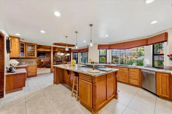 $2,500,000 | 7500 Shelborne Drive, Granite Bay, CA 95746