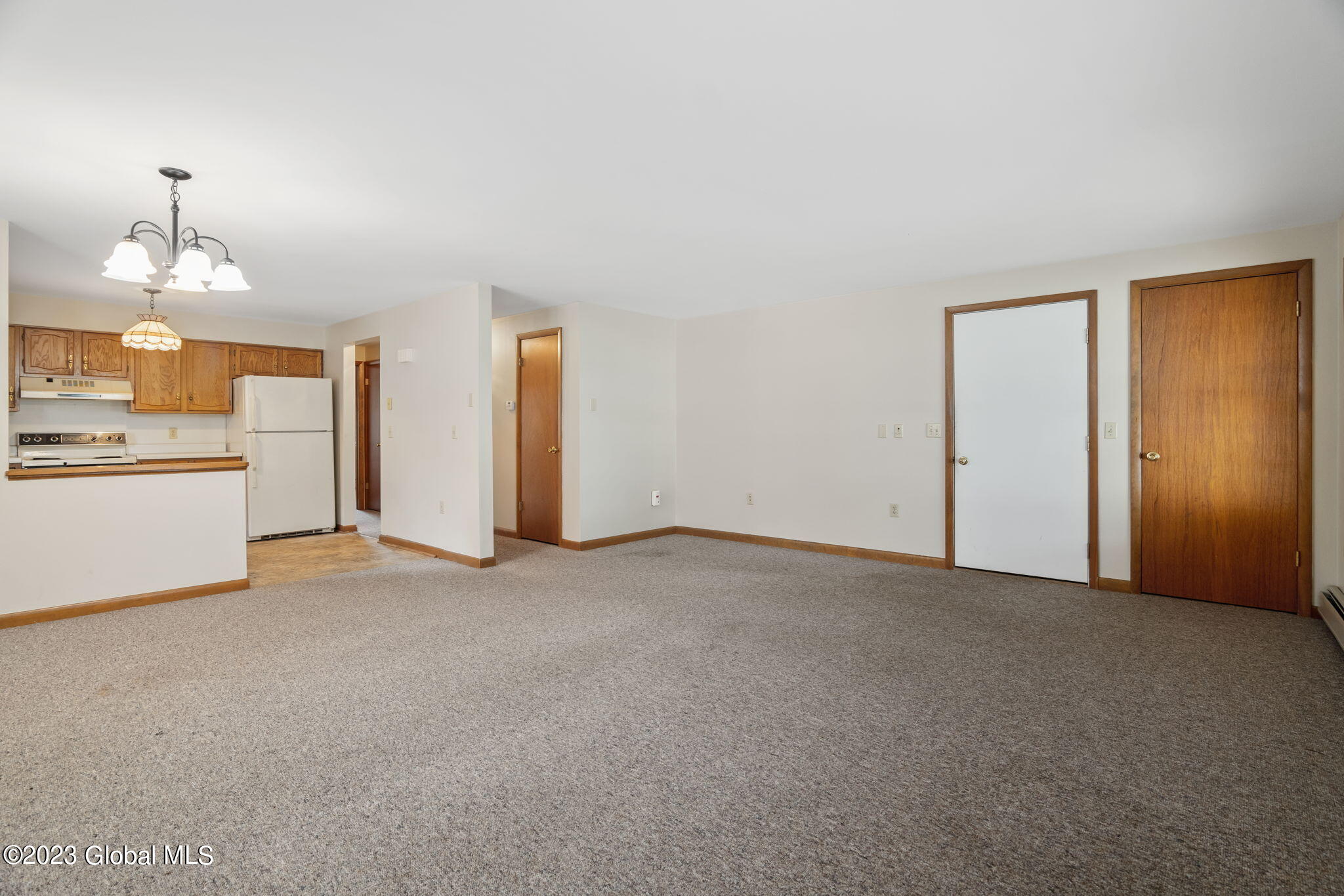 2342-2344 Curry Road Schenectady, NY 12303 - Photo 20 of 48 18-web-or-mls-2342CurryRd-18