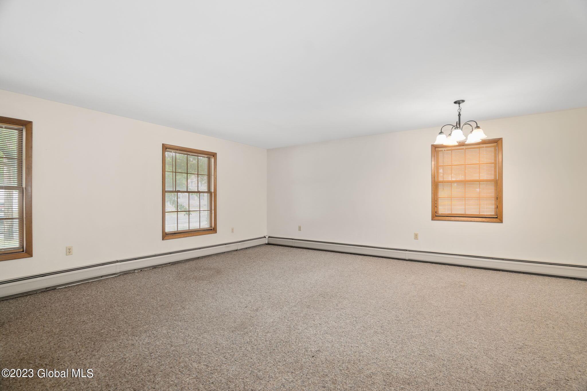 2342-2344 Curry Road Schenectady, NY 12303 - Photo 10 of 48 8-web-or-mls-2342CurryRd-08