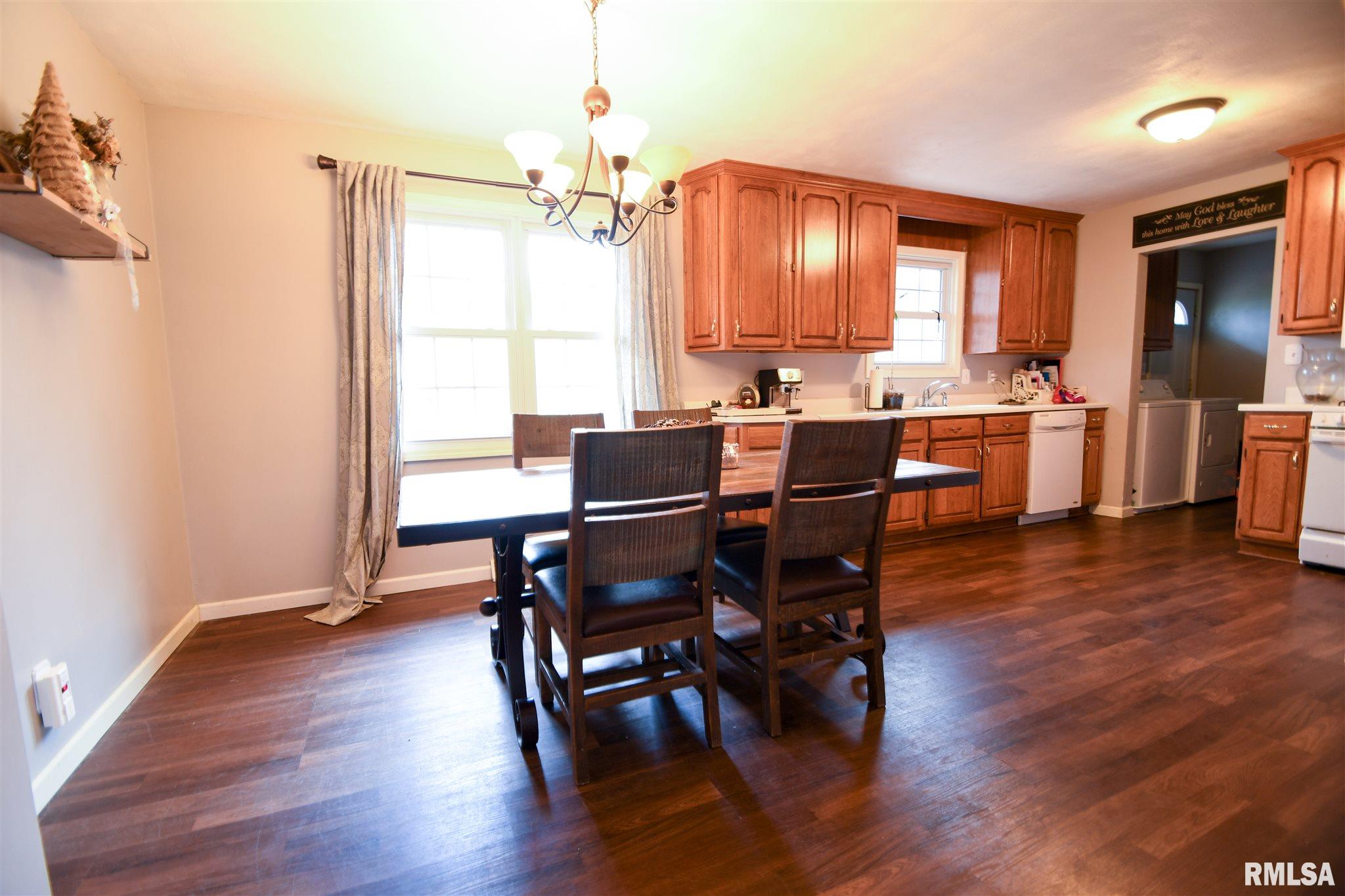 1117 West Ravinwoods Road Peoria, IL 61615 - Photo 11 of 39 Gallery Image 11