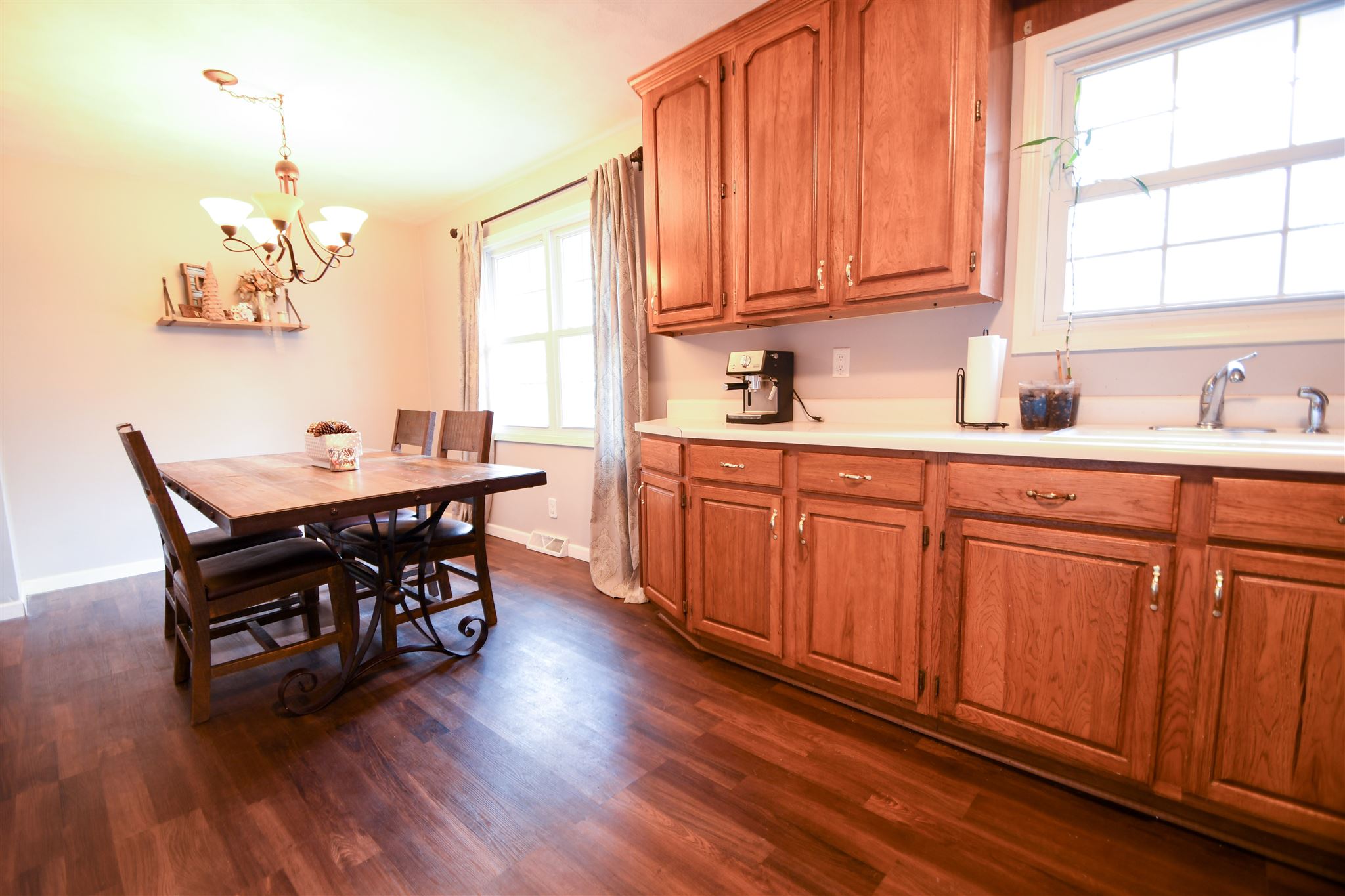 1117 West Ravinwoods Road Peoria, IL 61615 - Photo 13 of 39 Gallery Image 13
