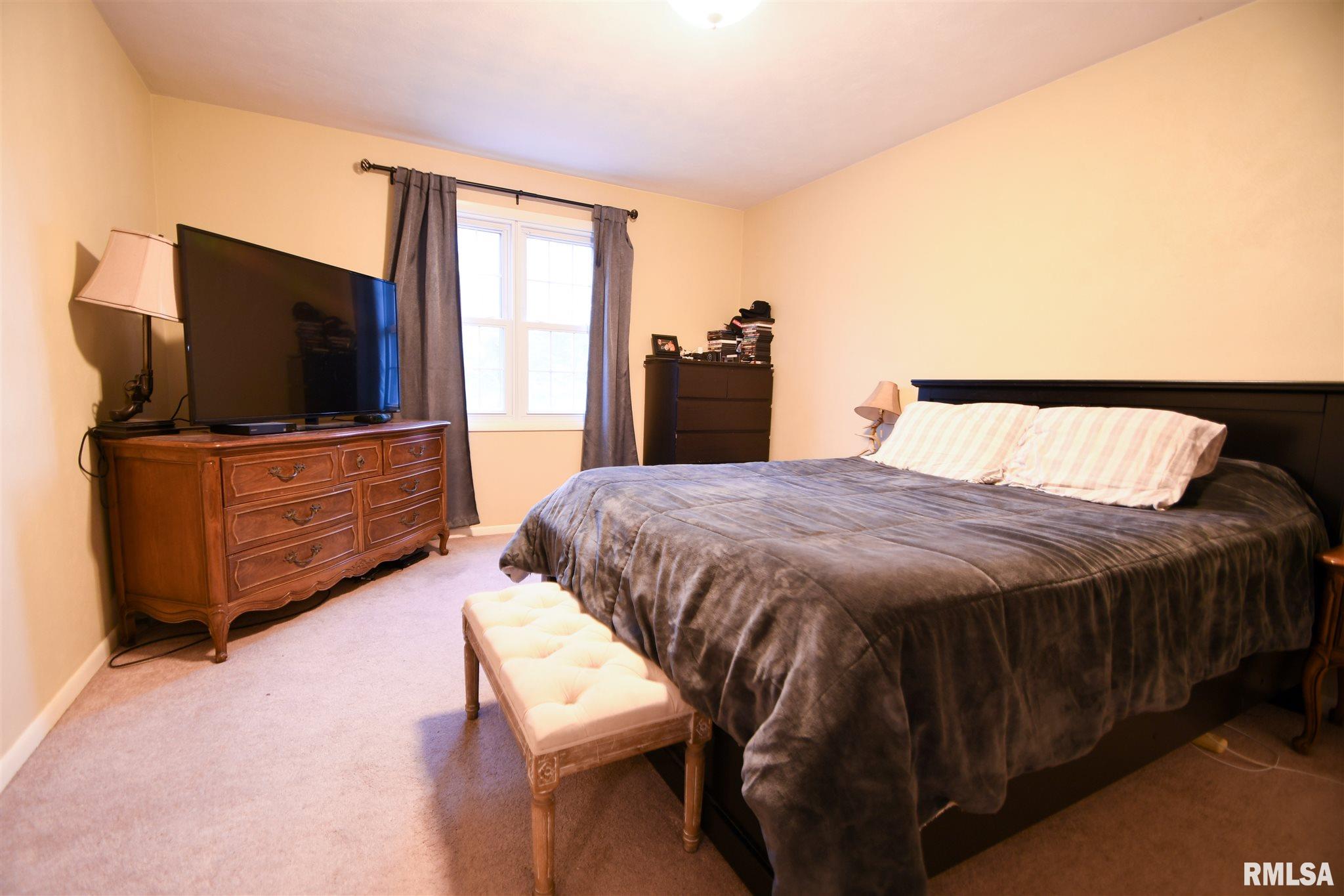 1117 West Ravinwoods Road Peoria, IL 61615 - Photo 28 of 39 Gallery Image 28