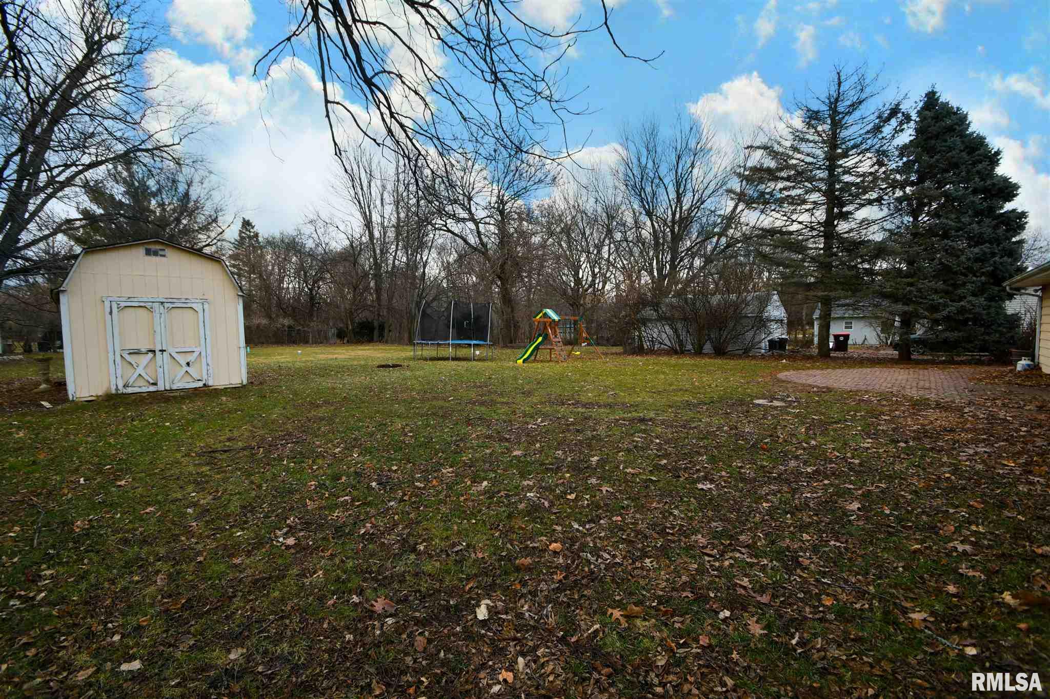 1117 West Ravinwoods Road Peoria, IL 61615 - Photo 39 of 39 Gallery Image 39