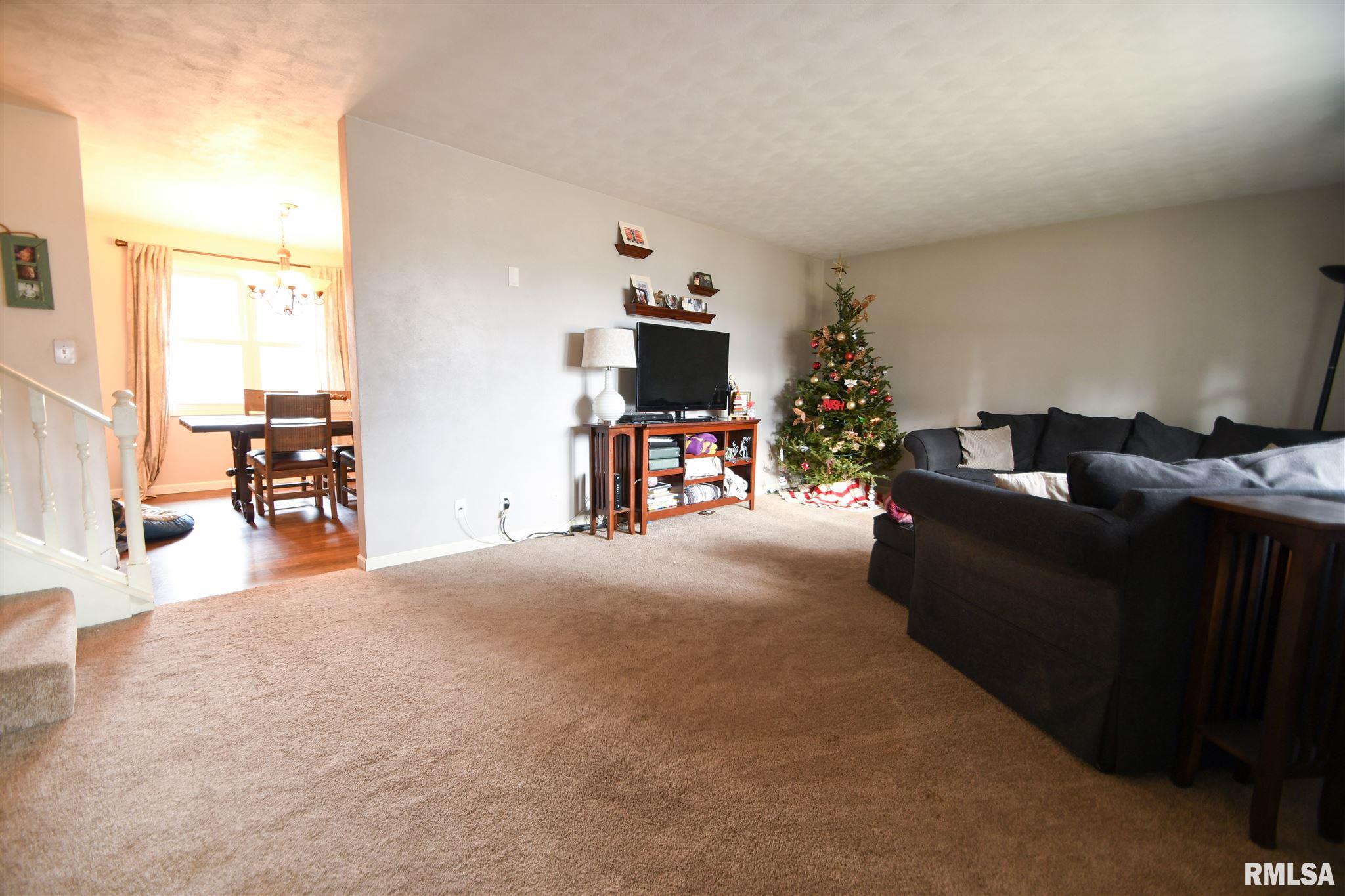 1117 West Ravinwoods Road Peoria, IL 61615 - Photo 7 of 39 Gallery Image 7