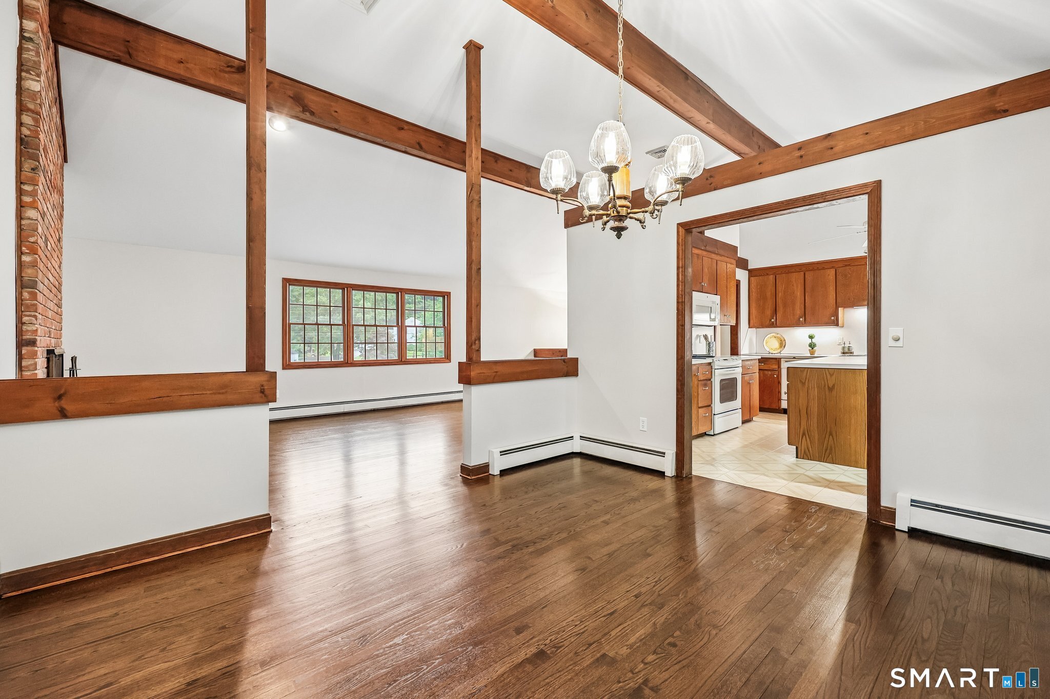 81 Crescent Road Glastonbury, CT 06033 - Photo 6 of 38