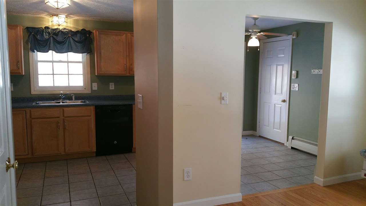 33 A Dale Road Hooksett, NH 03106 - Photo 7 of 16