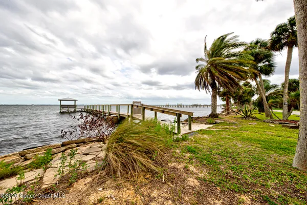 $500,000 | 110 Briarwood Lane, Cocoa, FL 32926