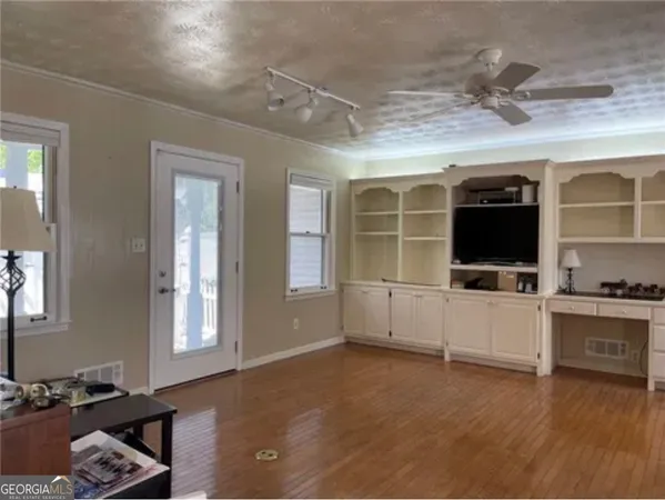 $540,500 | 5230 Southwest West Shore Drive, Conyers, GA 30094