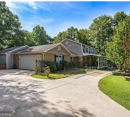 $540,500 | 5230 Southwest West Shore Drive, Conyers, GA 30094