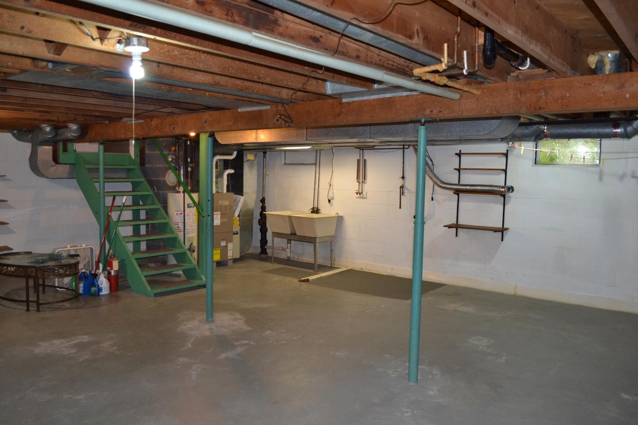 141 Hemlock Street Rhinelander, WI 54501 - Photo 10 of 13 Gallery Image 10