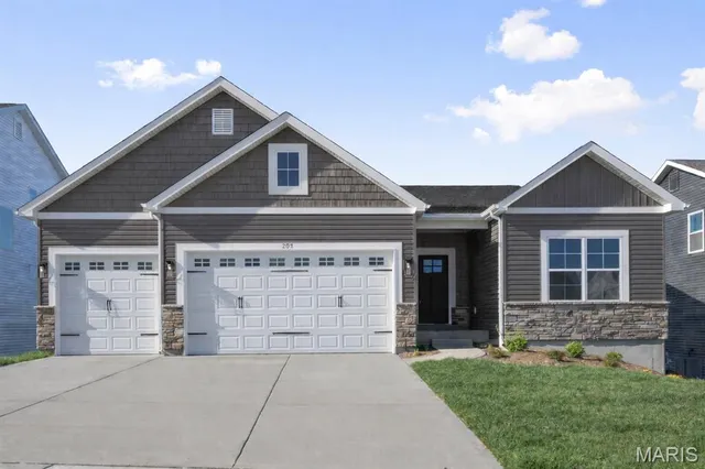 $595,000 | 4931 Butler Hill Road, St. Louis, MO 63128