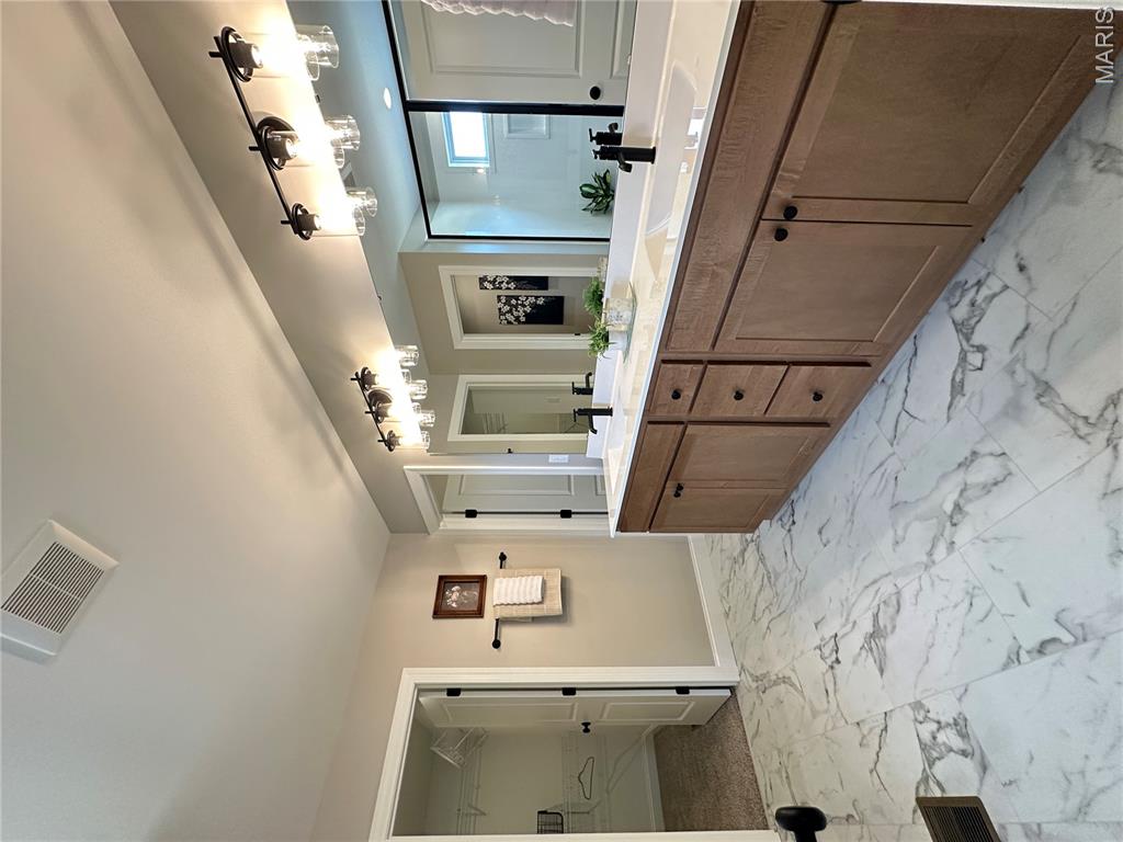 4931 Butler Hill Road St. Louis, MO 63128 - Photo 11 of 18 Gallery Image 11