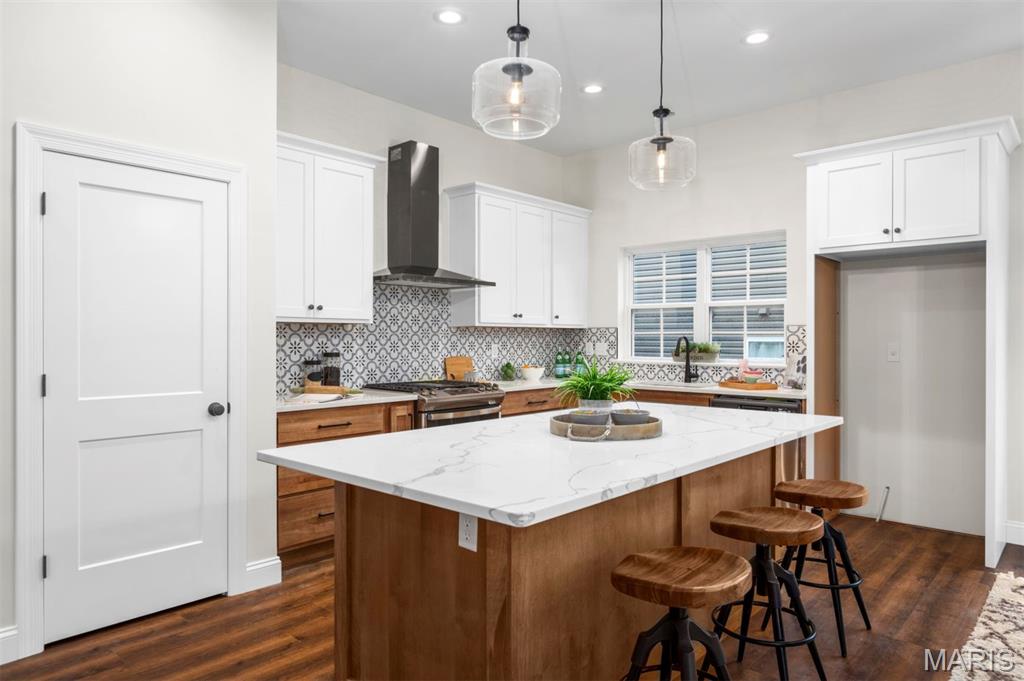 4931 Butler Hill Road St. Louis, MO 63128 - Photo 2 of 18