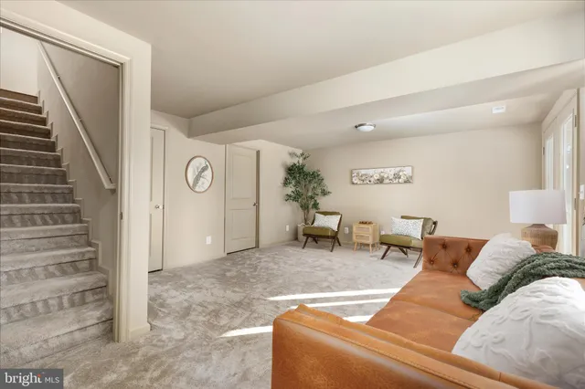 $449,000 | 215 Buck Road, Linden, VA 22642