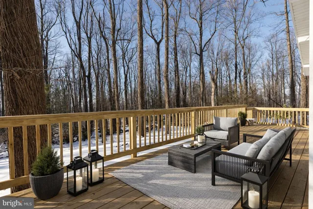 $449,000 | 215 Buck Road, Linden, VA 22642