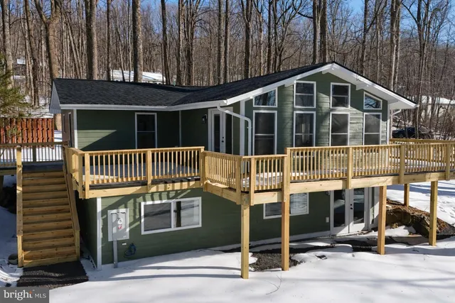 $449,000 | 215 Buck Road, Linden, VA 22642