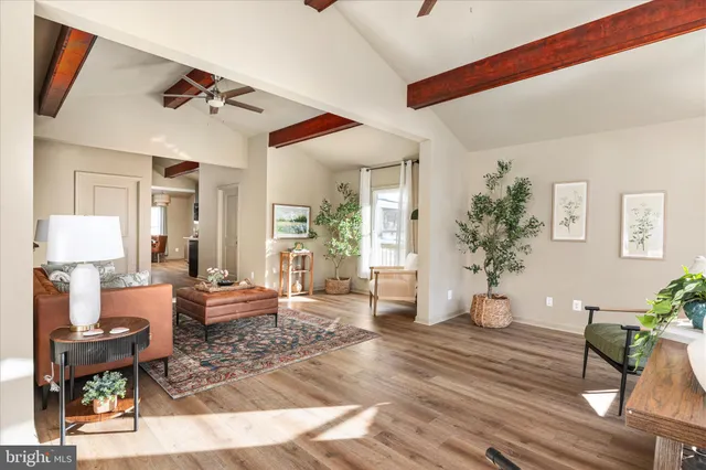 $449,000 | 215 Buck Road, Linden, VA 22642