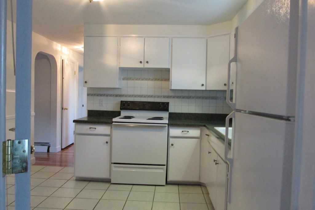 27 Kent Road Lynn, MA 01904 - Photo 30 of 30 Gallery Image 30