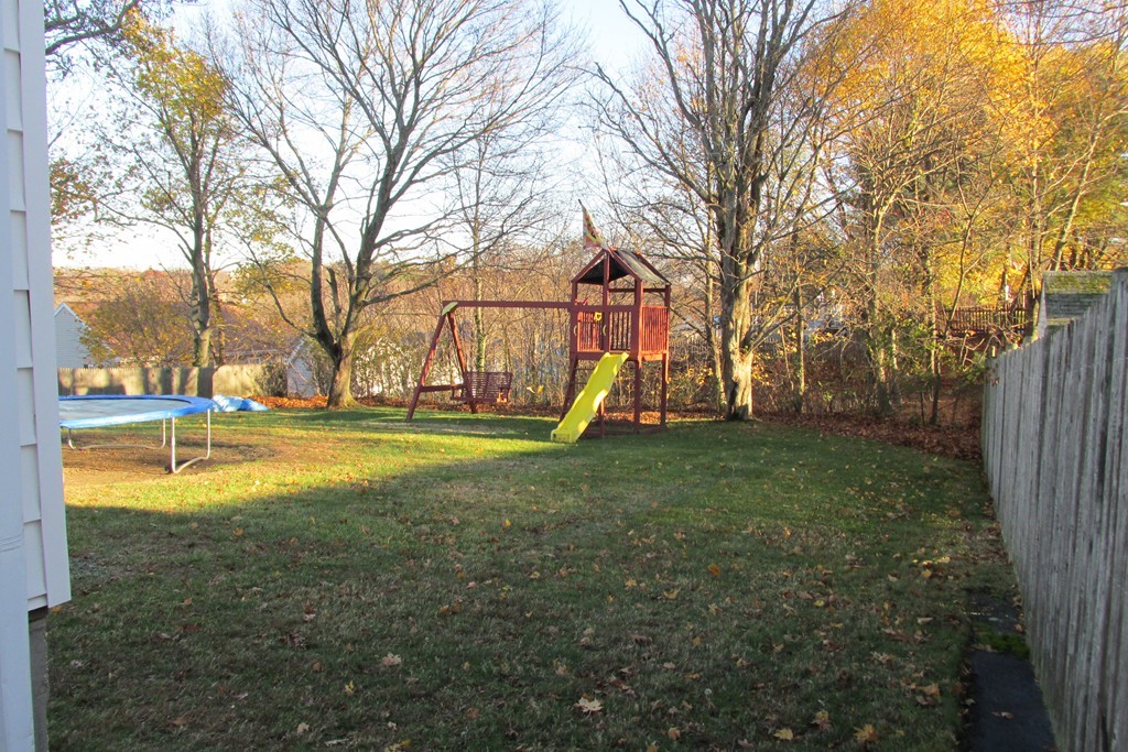 27 Kent Road Lynn, MA 01904 - Photo 5 of 30 Gallery Image 5