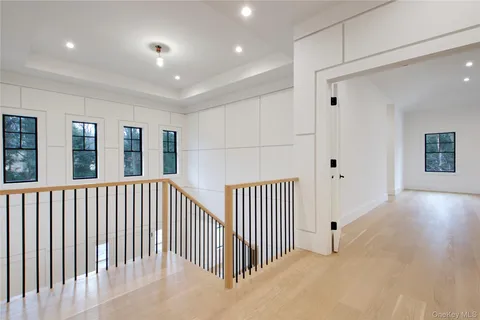 $5,699,000 | 63 Fruitledge Road, Glen Head, NY 11545