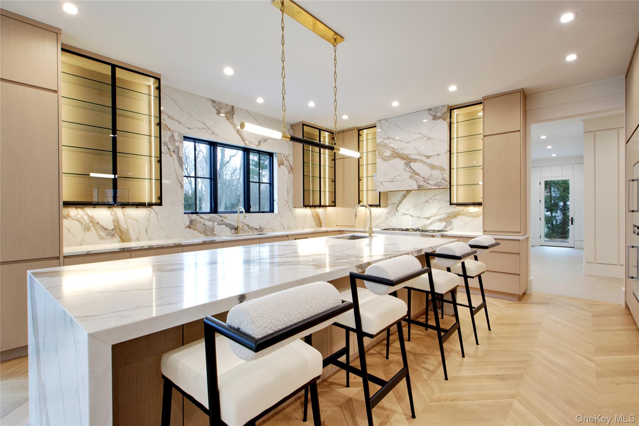 63 Fruitledge Road Glen Head, NY 11545 - Photo 5 of 33