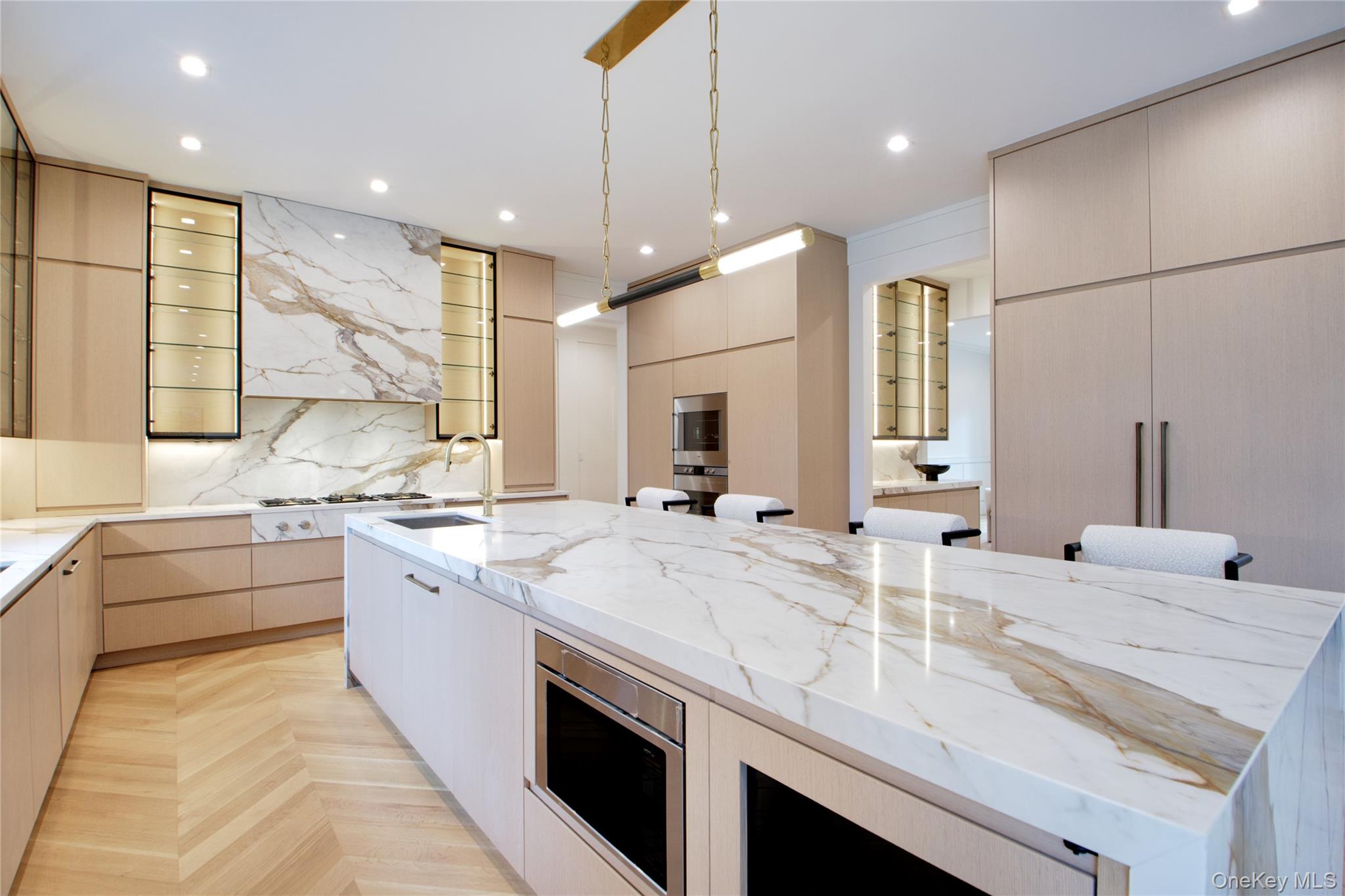 63 Fruitledge Road Glen Head, NY 11545 - Photo 6 of 33