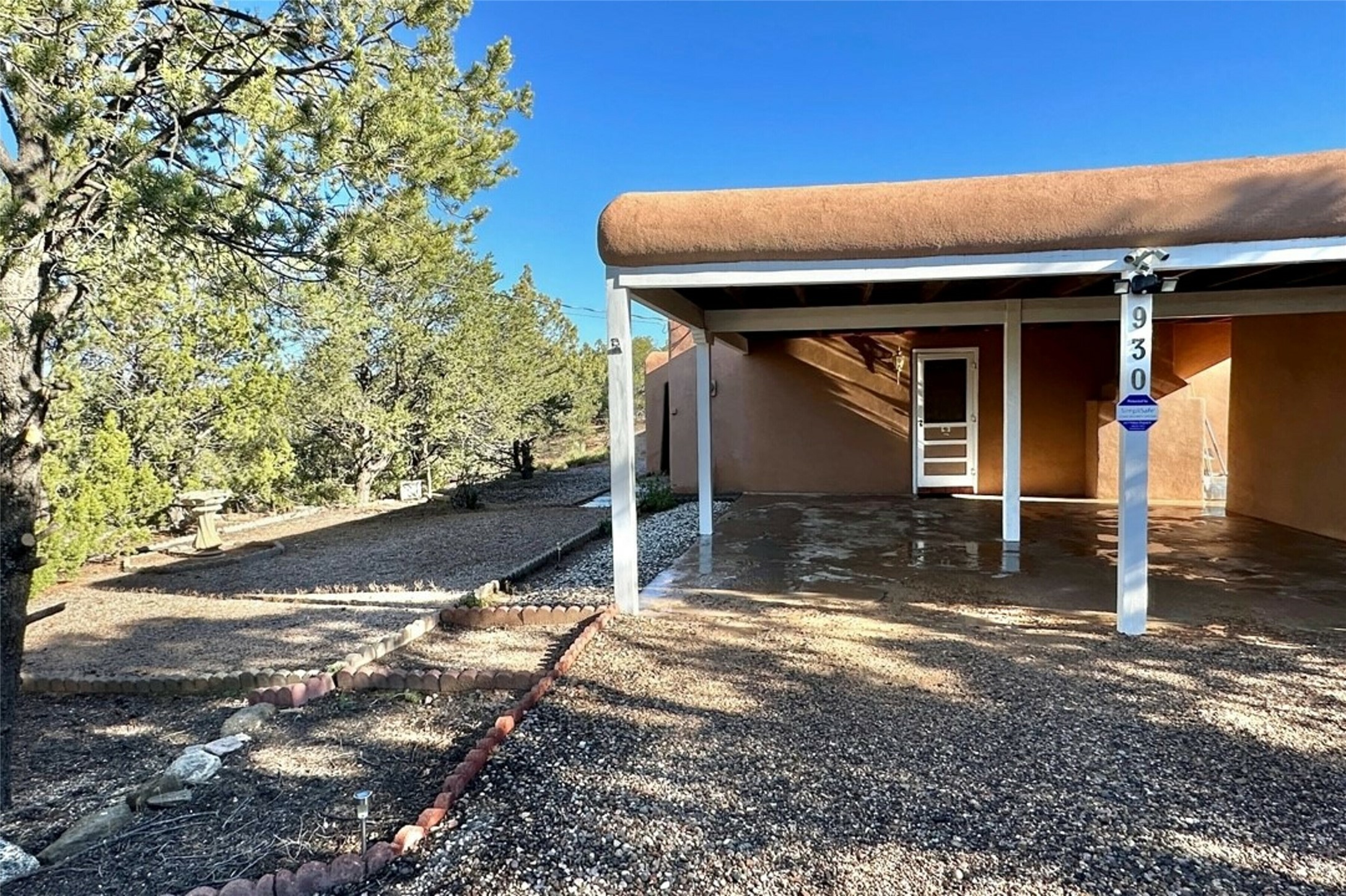 ENTRY CARPORT