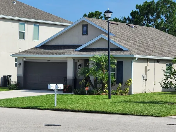 $365,000 | 5435 Northwest Pine Trail Circle, Port St. Lucie, FL 34983