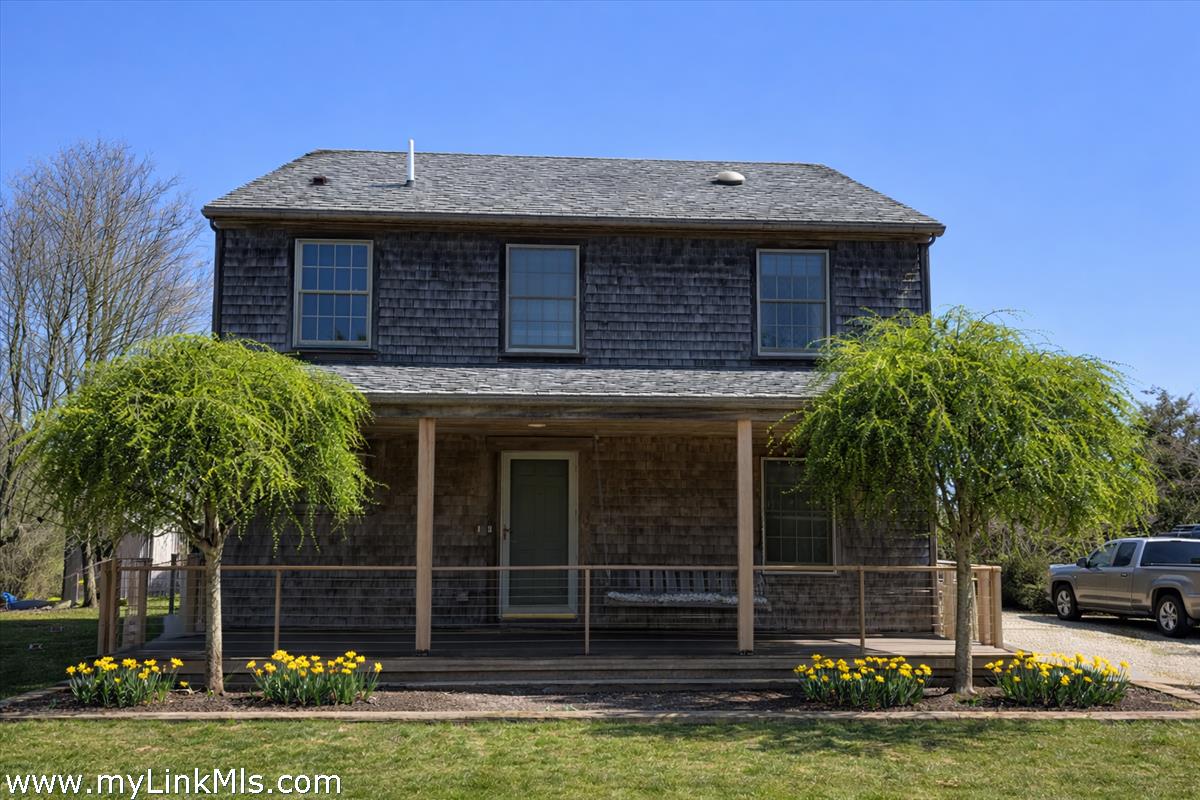 12 Appleton Road Nantucket, MA 02554 - Photo 1 of 28