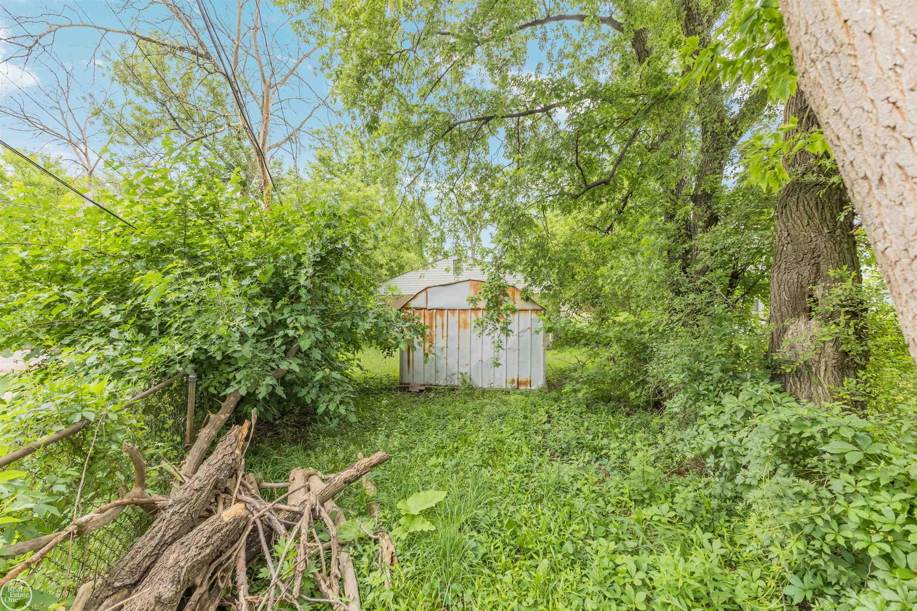 6793 Prospect Avenue Warren, MI 48091 - Photo 36 of 39
