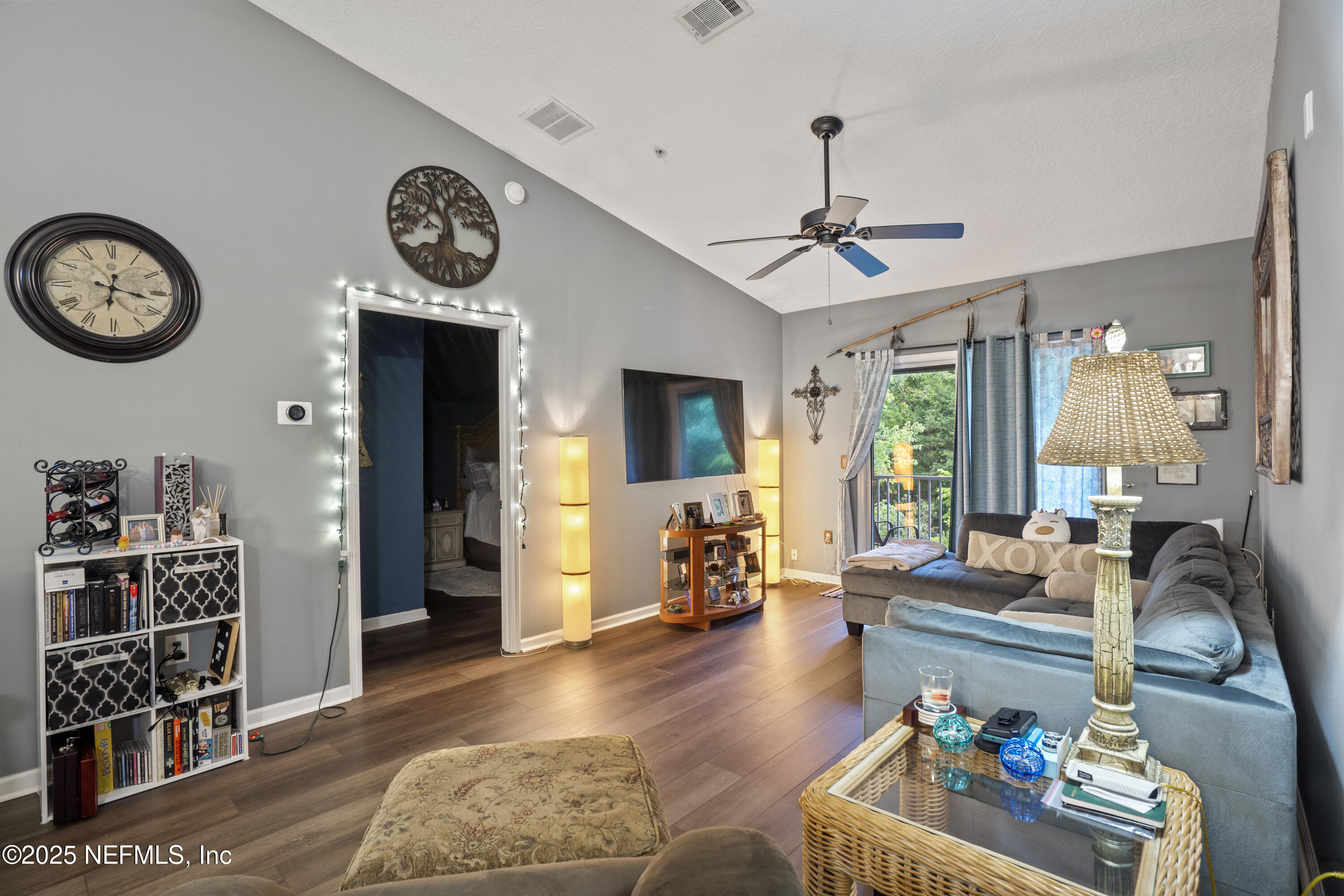7920 Merrill Road, Unit 914 Jacksonville, FL 32277 - Photo 8 of 29 16-print-DSC09918