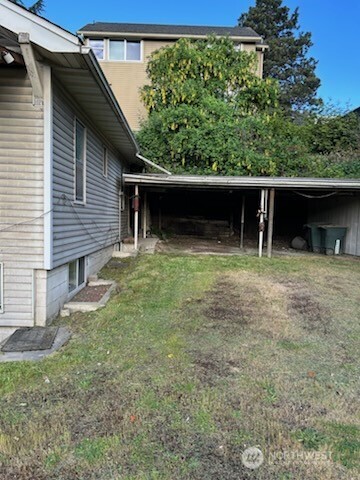 2816 Southwest Dakota Street Seattle, WA 98126 - Photo 5 of 6