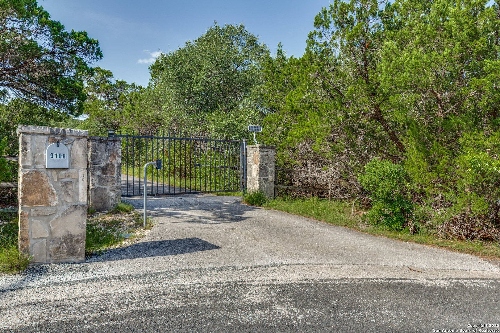 9109 Windwick Boerne, TX 78006 - Photo 3 of 35 a backyard of a house with lots of green space