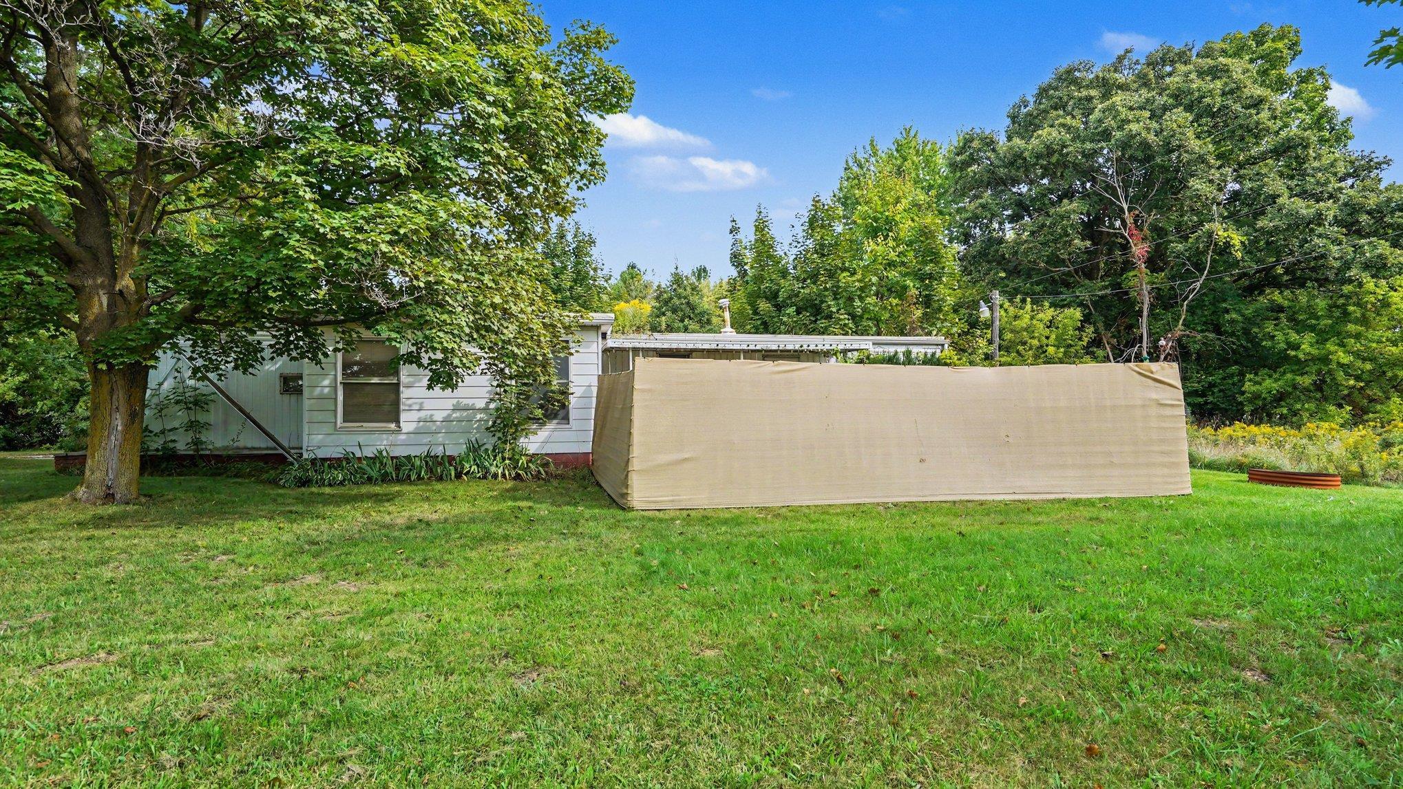 1745 South Shepherd Road Mount Pleasant, MI 48858 - Photo 8 of 19 1950659-fbaee964-5db7-4208-87de-ddb092ce8437.JPG