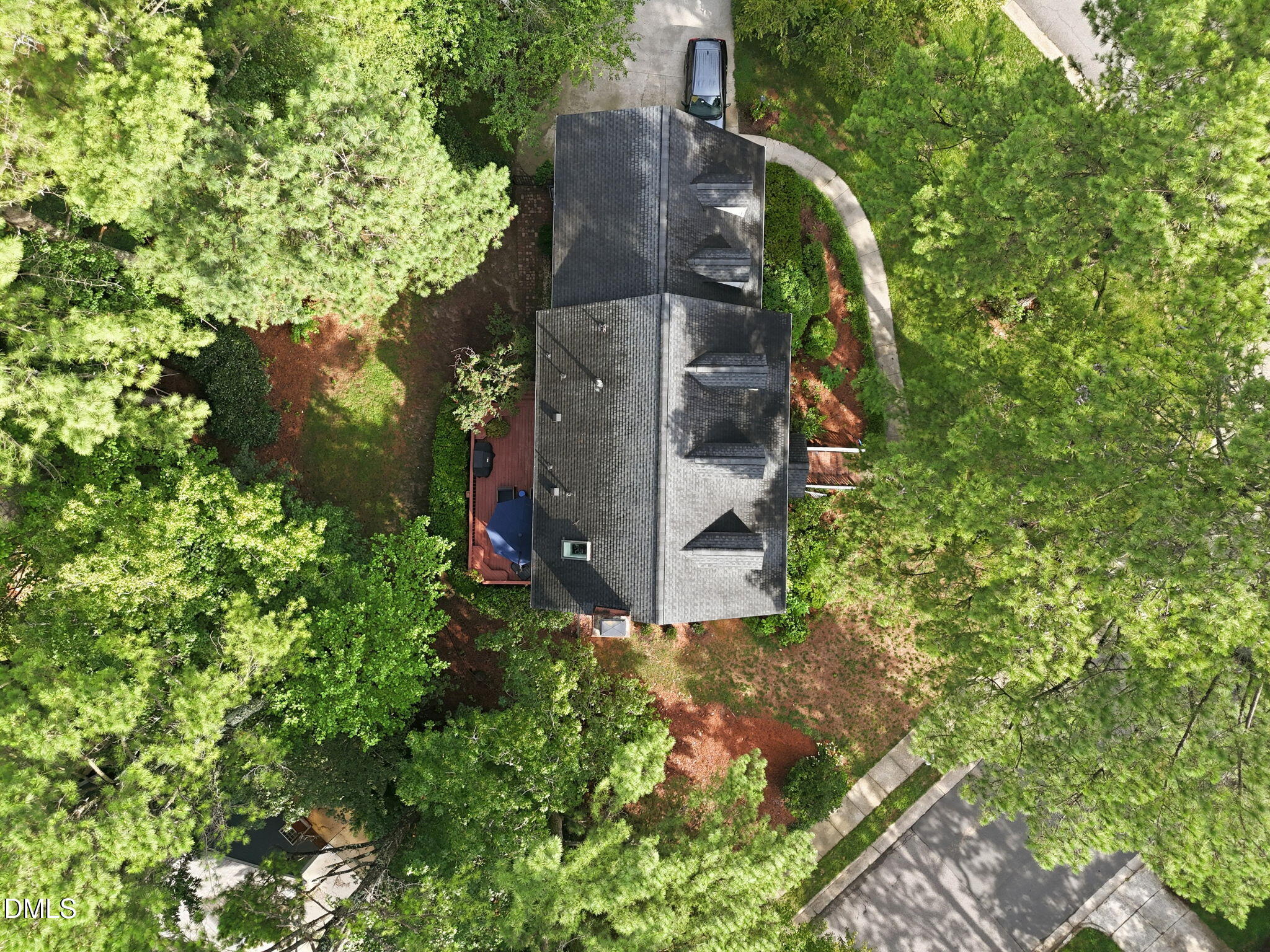 7721 Sutcliffe Drive Raleigh, NC 27613 - Photo 36 of 54 48-web-or-mls-DJI_20260721092222_0647_D