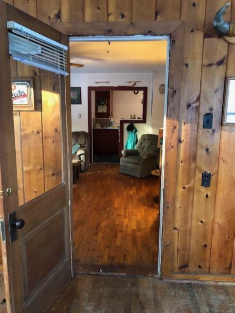 400 West River Road Muskegon, MI 49445 - Photo 12 of 20 IMG_0286