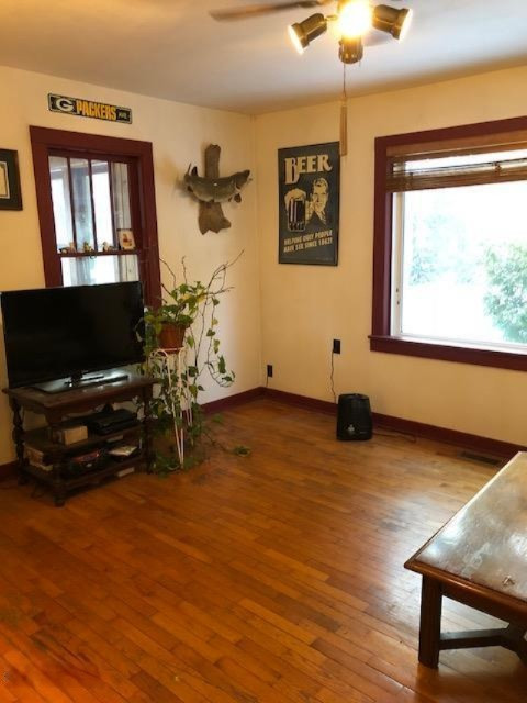 400 West River Road Muskegon, MI 49445 - Photo 3 of 20 IMG_0291