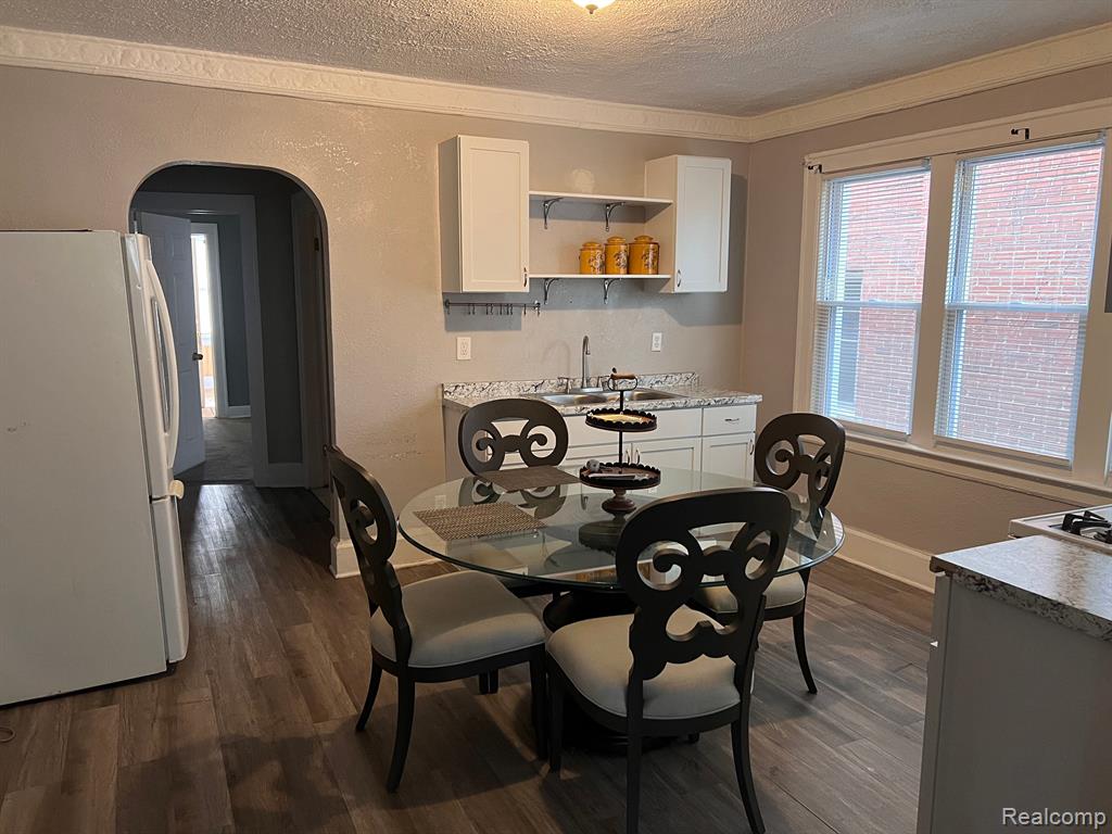 4207 Devonshire Road Detroit, MI 48224 - Photo 9 of 44