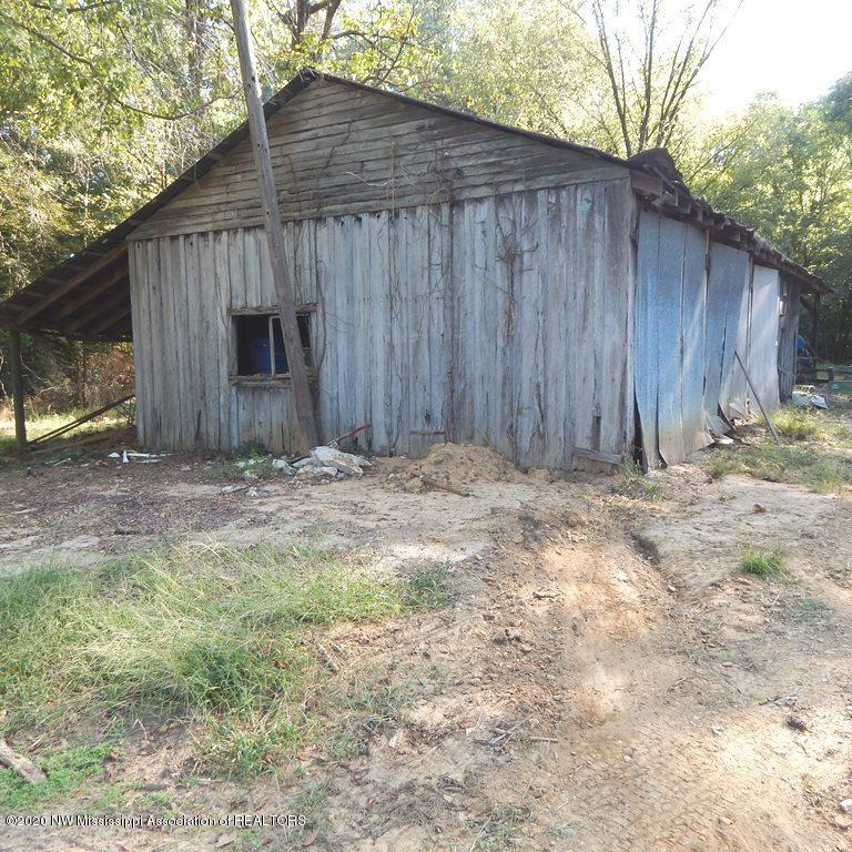 1231 Rader Creek Road Sarah, MS 38665 - Photo 10 of 31 Gallery Image 10
