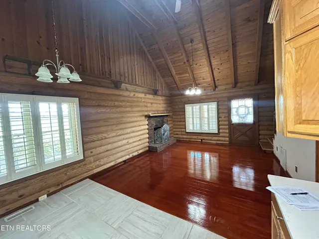 $449,000 | 466 Greene Lane, La Follette, TN 37766