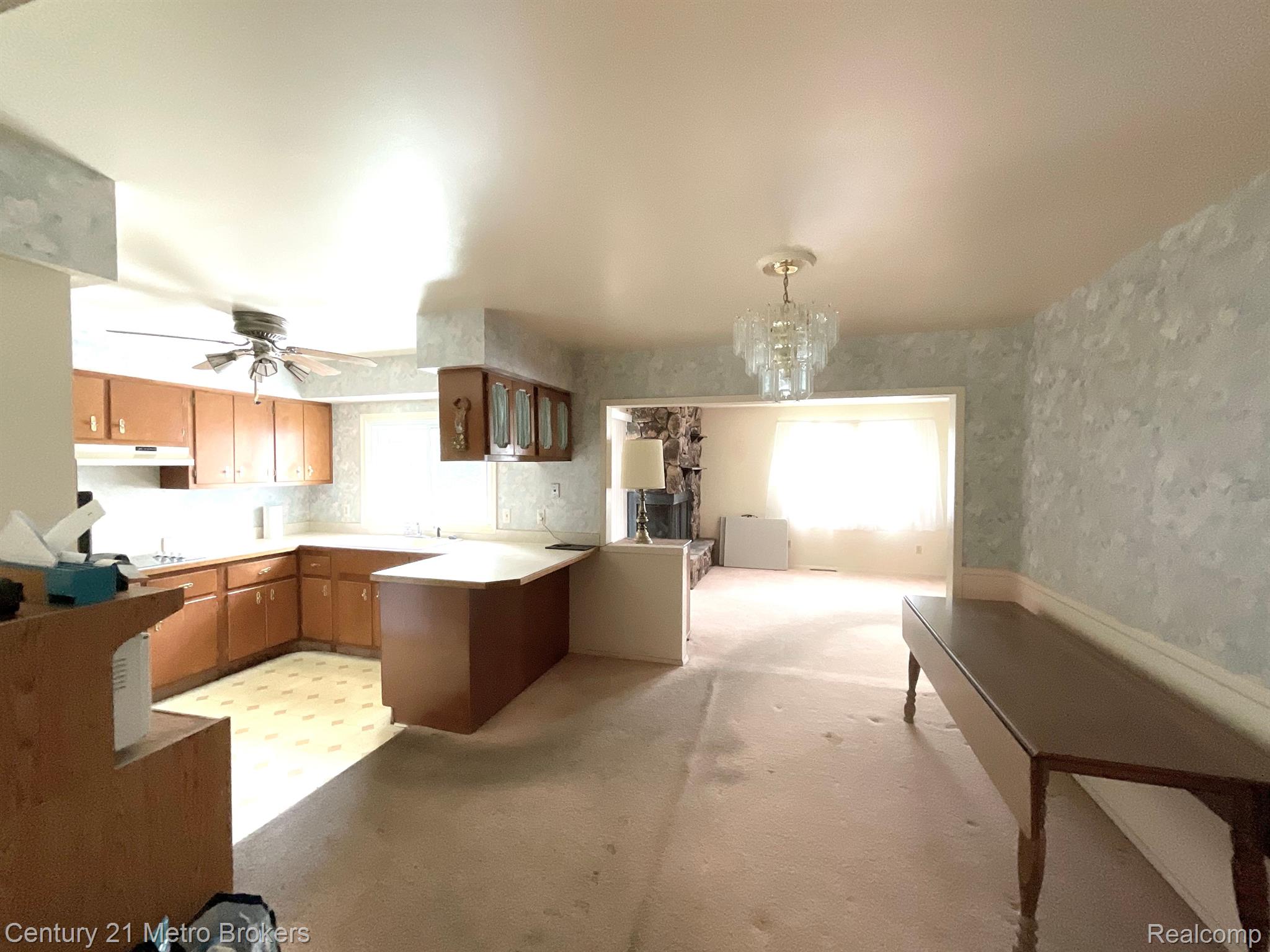 1407 Williamsburg Road Flint, MI 48507 - Photo 16 of 29