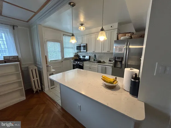 $2,549 | 163 Stoneway Lane, Bala Cynwyd, PA 19004