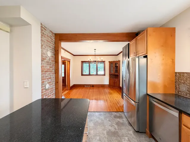 $229,900 | 21 Washington Street, Caribou, ME 04736