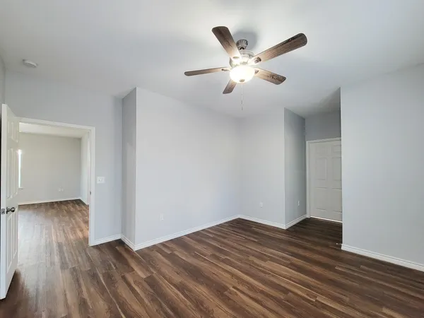 $1,600 | 3201 J P Davis Avenue, Bay City, TX 77414