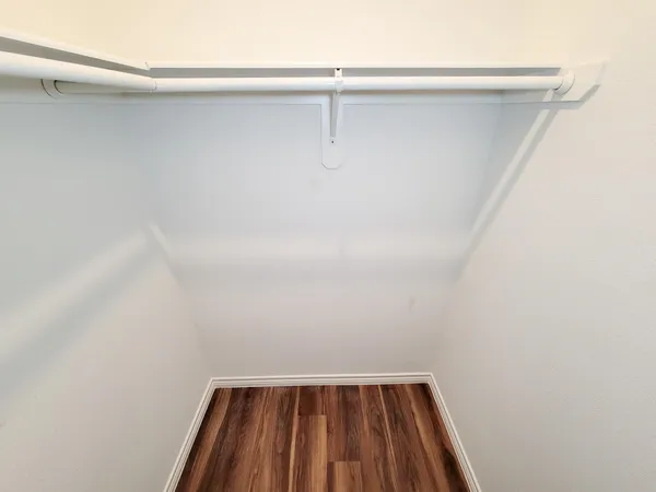 $1,600 | 3201 J P Davis Avenue, Bay City, TX 77414