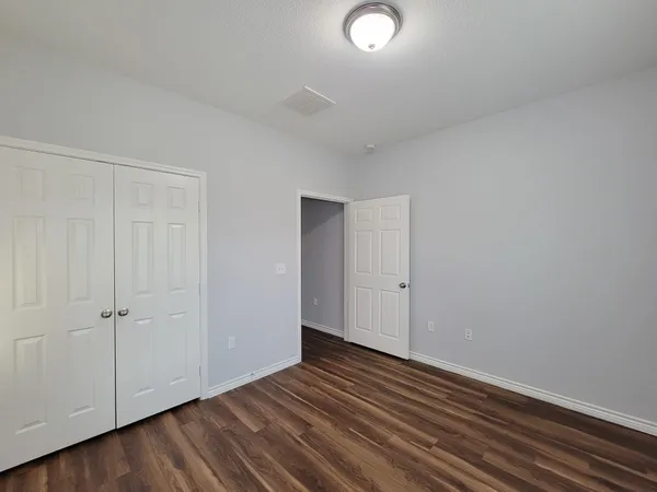 $1,600 | 3201 J P Davis Avenue, Bay City, TX 77414