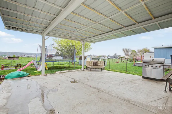 $330,000 | 2221 Cedar Avenue, Lewiston, ID 83501