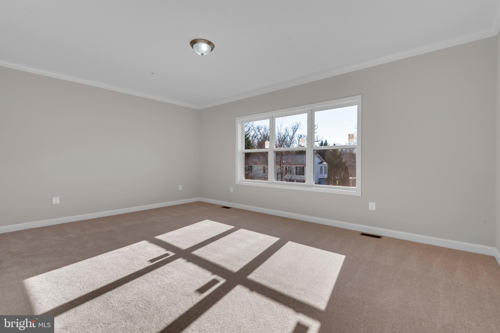 9912 Ridge Street Glenn Dale, MD 20769 - Photo 28 of 60 Owner's suite