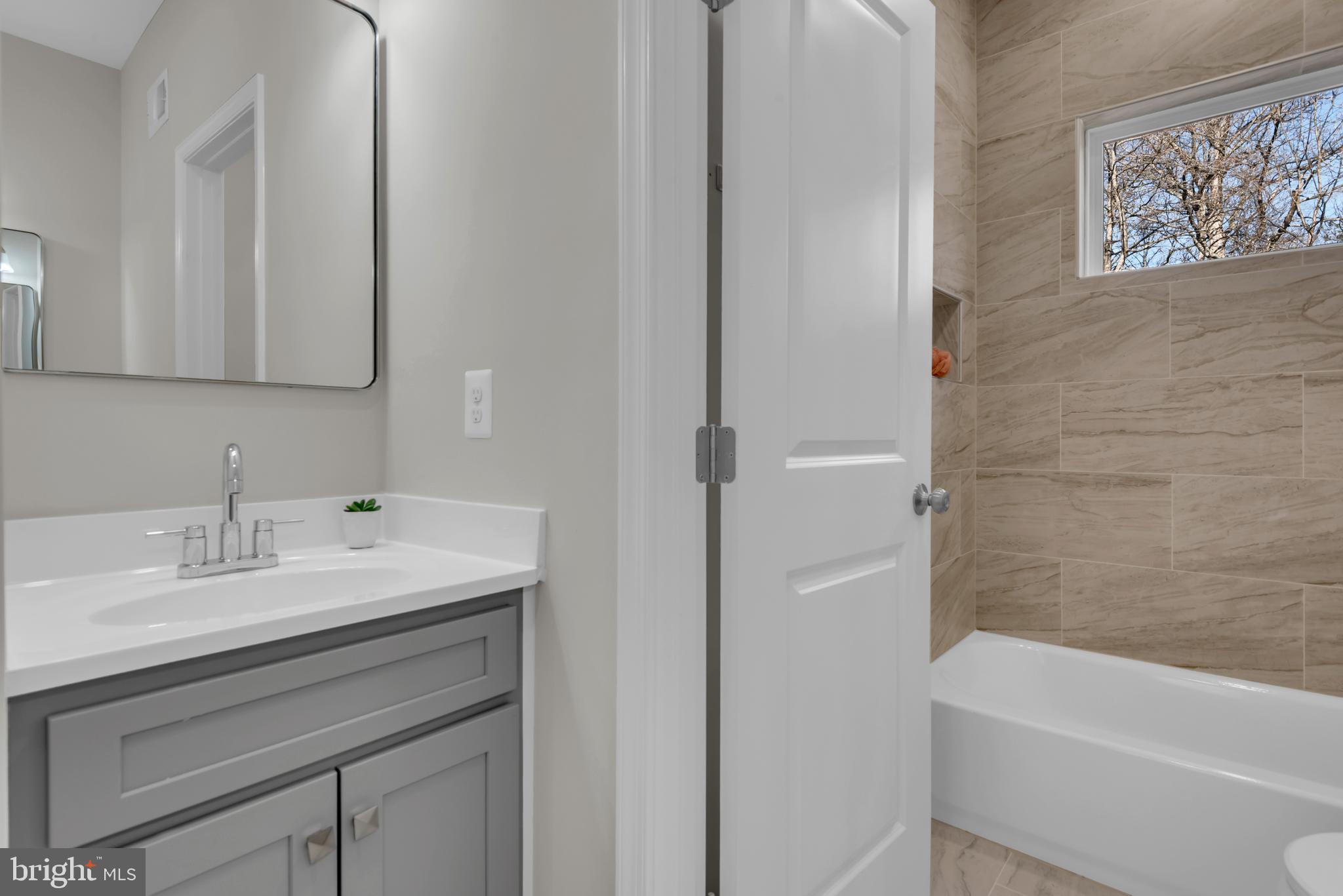 9912 Ridge Street Glenn Dale, MD 20769 - Photo 46 of 60 maintaining privacy and convenience